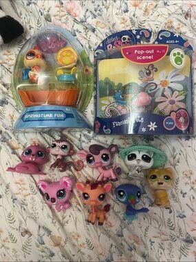 Littlest Pet Shop Lot